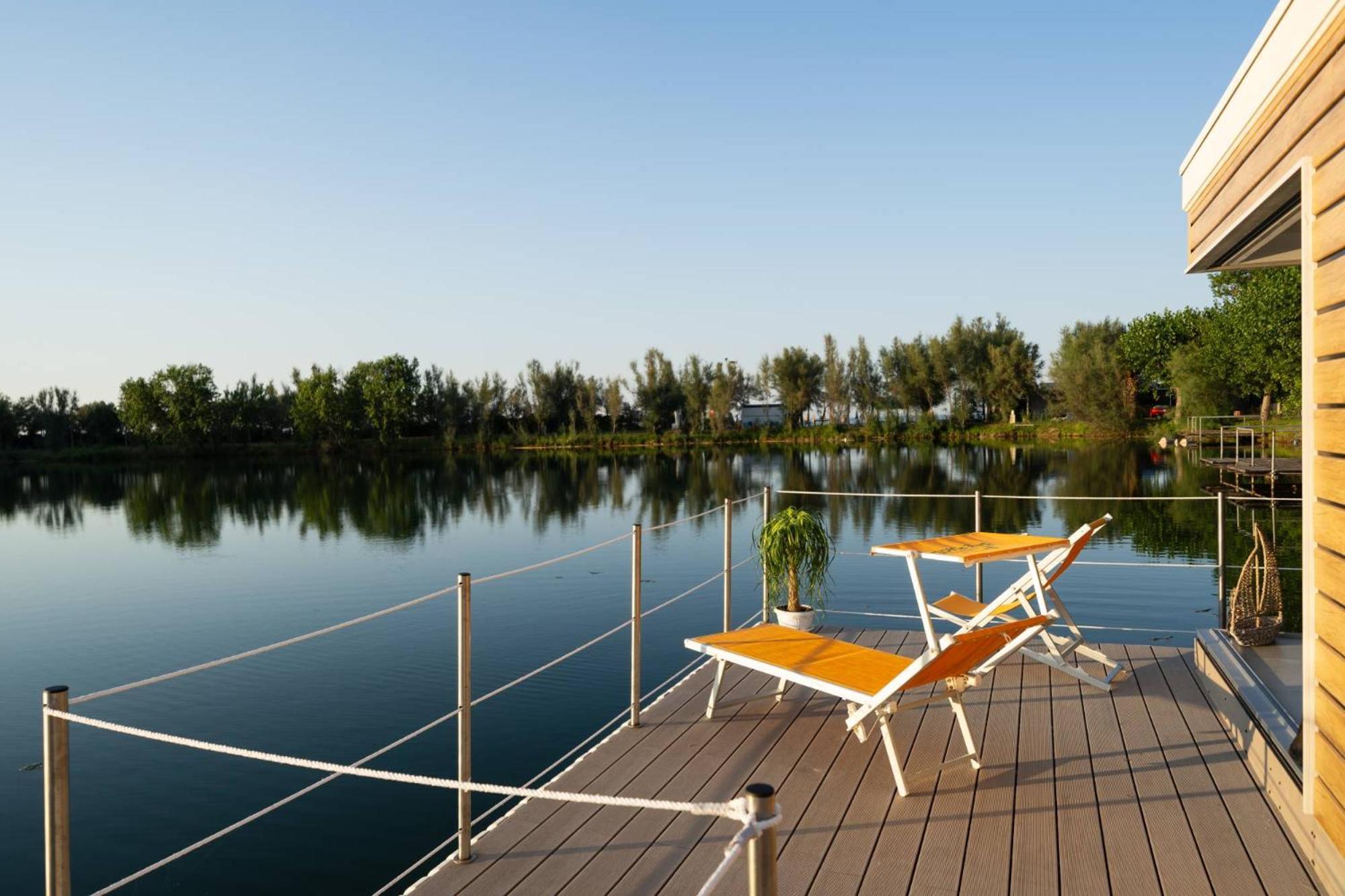 Village Lake Placid Silvi Marina Exterior photo